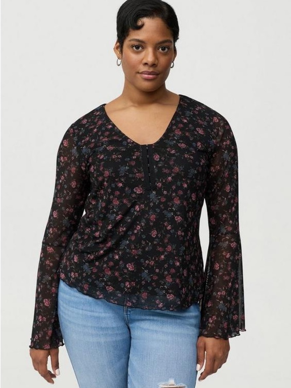 torrid Black Floral V-Neck Sheer Long-Sleeve Blouse size 1x